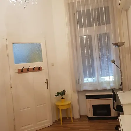 Center Royalty Apartmán
